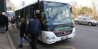 Cum arata primul autobuz electric care a intrat in circulatie in Bucuresti. Pasagerii nu platesc calatoria