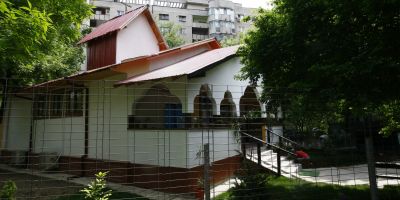 FOTO Biserica din Parcul Emil Garleanu, motiv de scandal intre credinciosi, ONG-uri de mediu si preoti