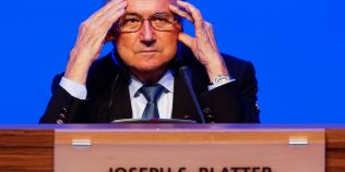 Scandal monstru chiar inainte de alegeri: sase oficiali FIFA, printre care si vicepresedintele, au fost retinuti