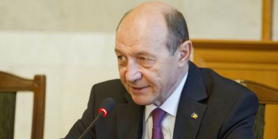Basescu, despre aderarea Romaniei la zona euro si spatiul Schengen: Vreau sa stiu frontiera pazita de romani. La fel si euro