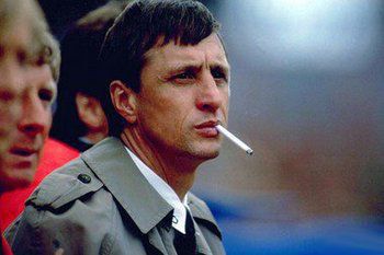 A MURIT LEGENDARUL Johan Cruyff. Cititi, vineri, in editia tiparita a 