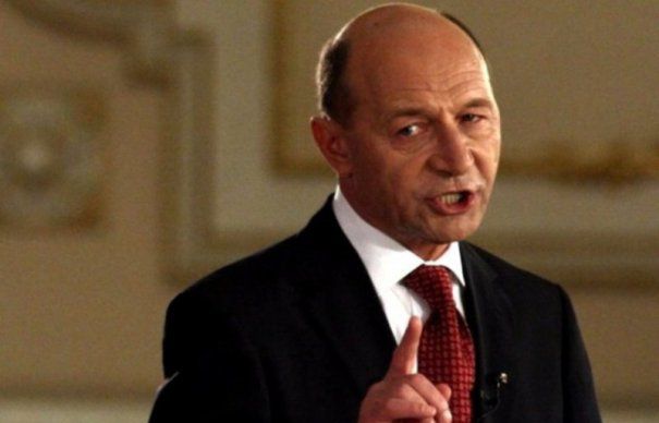 Teoria lui Basescu: 